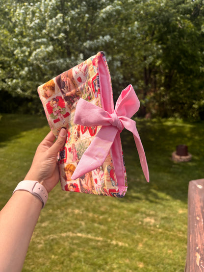 Cupid's Corner  - Book Sleeve
