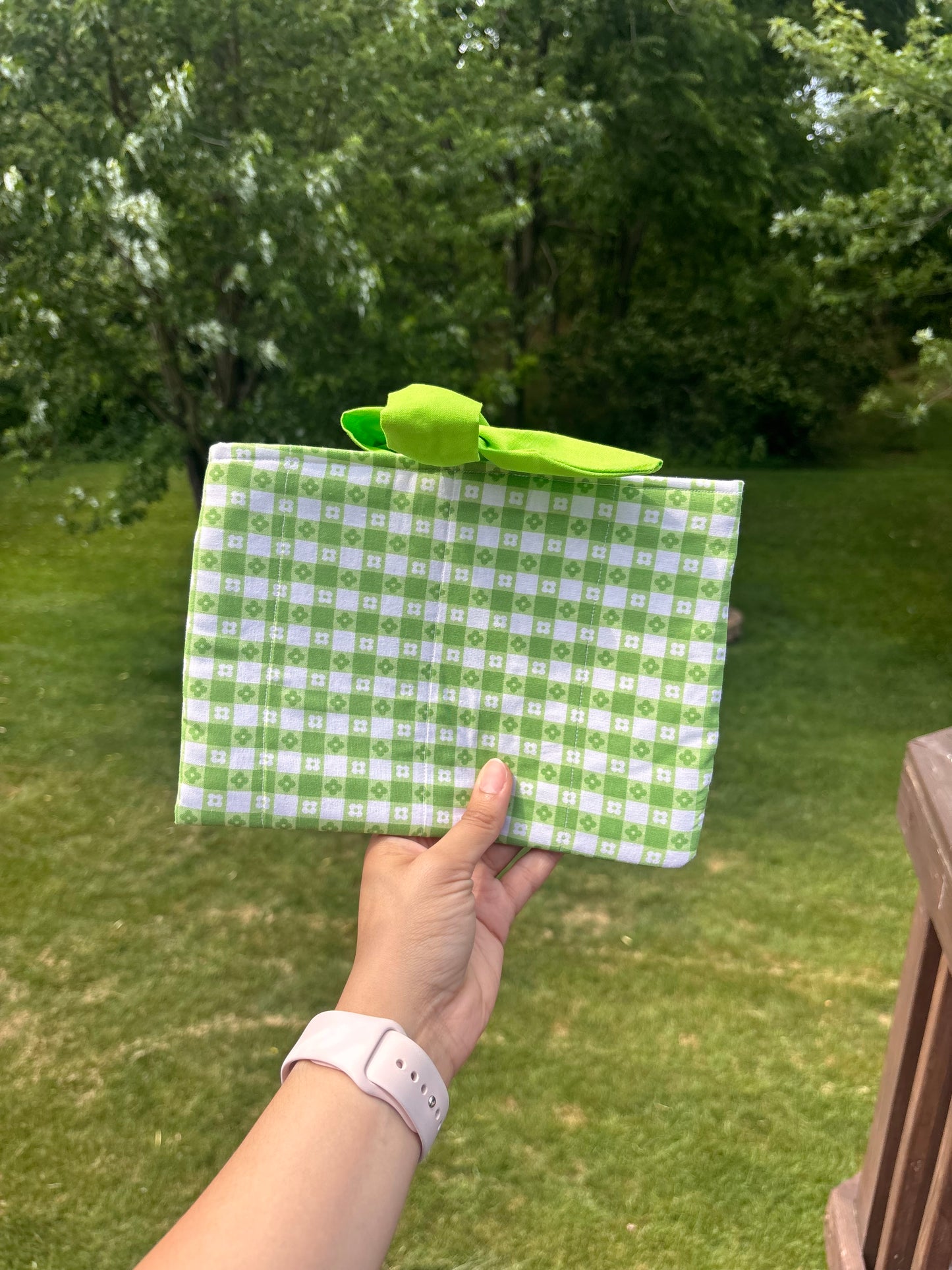 Green Gingham - Book Sleeve