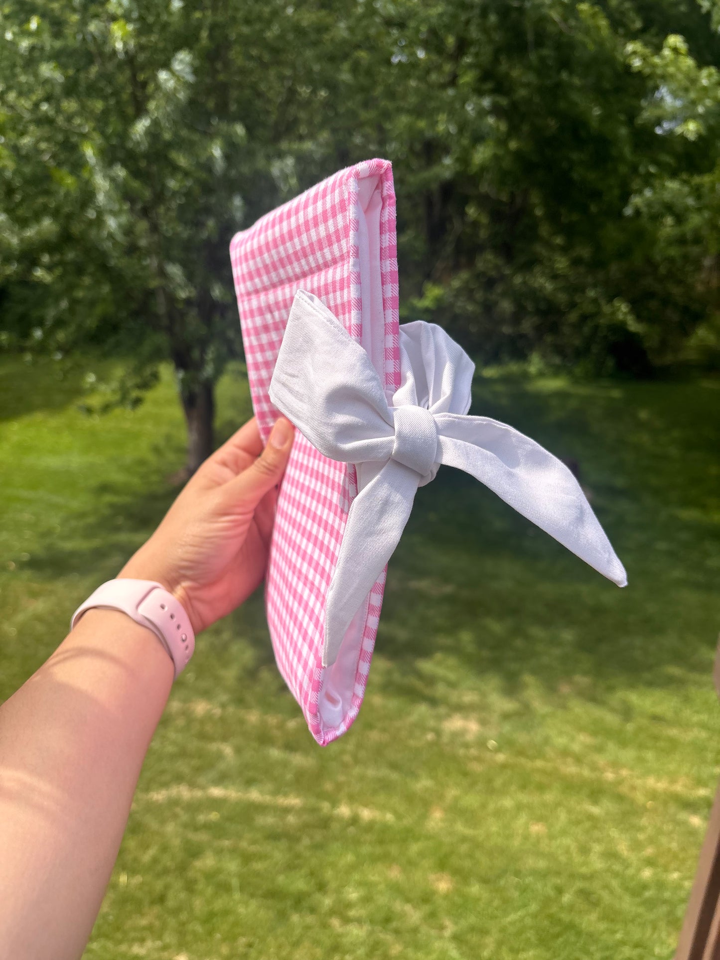 Pink Picnic  - Book Sleeve