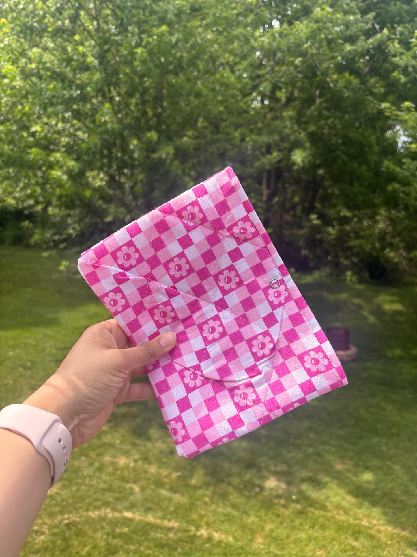 Bloom & Check - EReader Sleeve