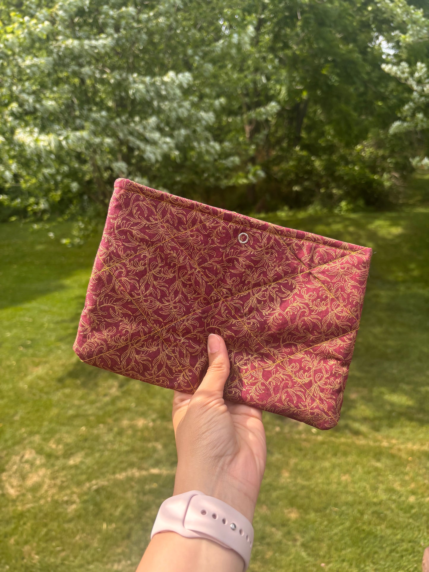 Enchanted Vine - EReader Sleeve