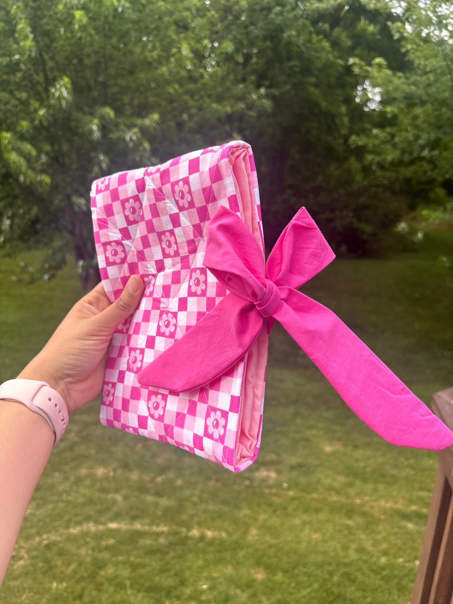 Bloom & Check - Book Sleeve
