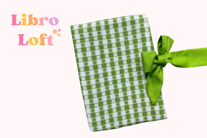 Green Gingham - Book Sleeve